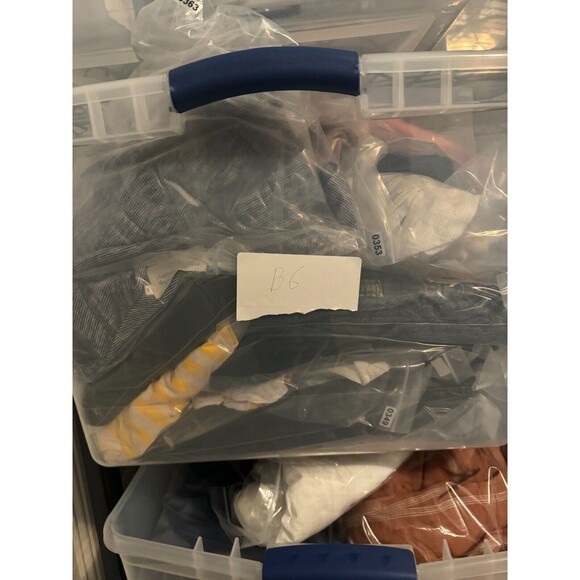 MNML Jeans Womens Size 33 Straight Butterfly Print Black 5 Pocket Raw Hem - Picture 8 of 8